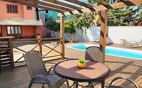 Partiu Praia SC- Piscina, Ar condicionado, wi-fi, duas quadras da praia e centrinho